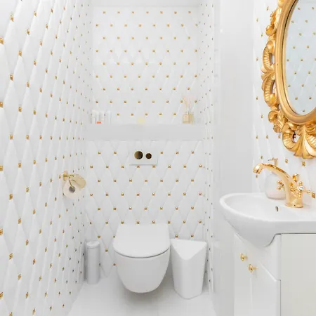 Flatbook Old Town - Stylish 2-bedroom With Parking