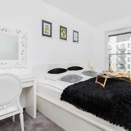 Apartman Flatbook Old Town - Stylish 2-bedroom With Parking Gdańsk