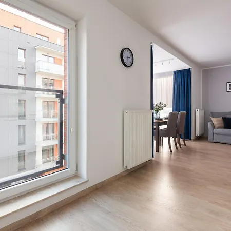 Flatbook Old Town - Stylish 2-bedroom With Parking Lejlighed *