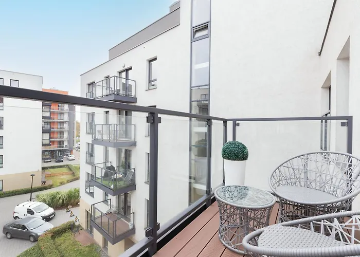 Flatbook Old Town - Stylish 2-bedroom With Parking Διαμέρισμα *